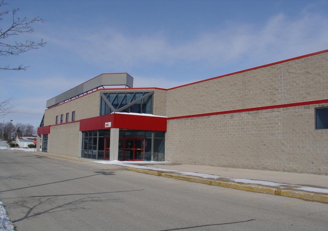 Former Piggly Wiggly exterior